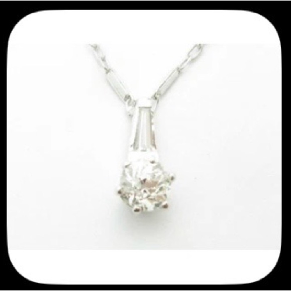 Stunning 14K white gold 0.68 tcw round & baguette real diamond Necklace